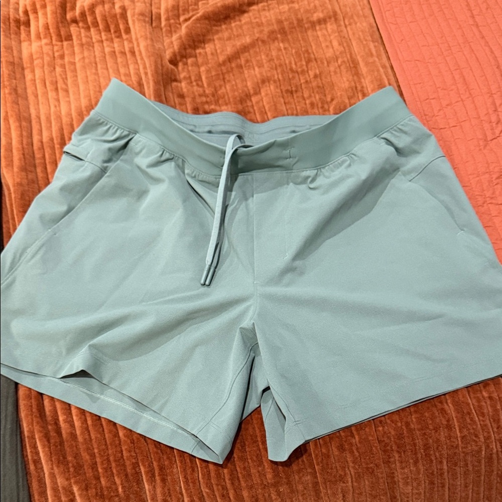 Lululemon Athletica 5” Inseam Mint Green Athletic Shorts